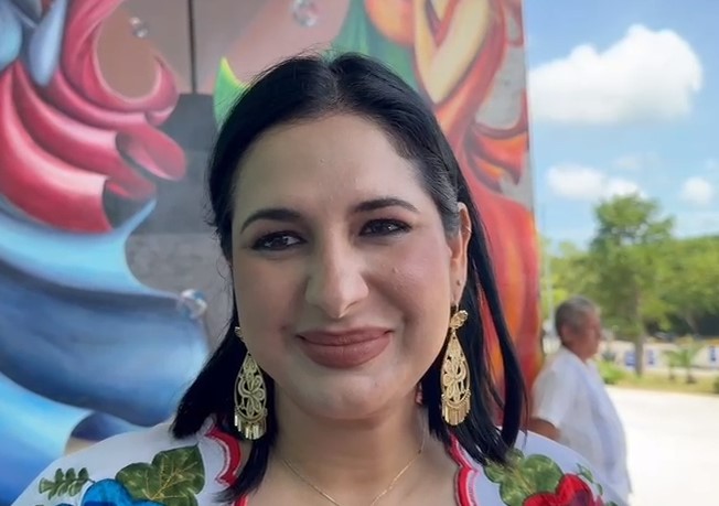 Estefanía Mercado en el Aniversario de Solidaridad