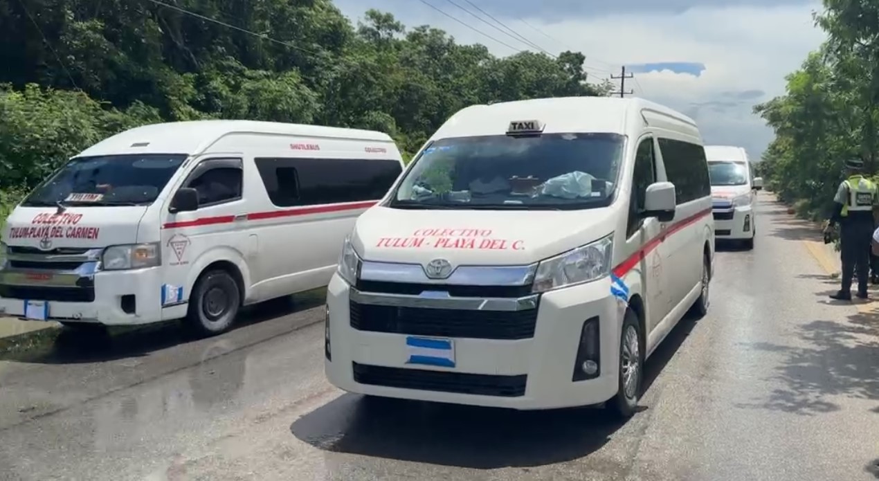 Taxistas de Tulum protestan detención de dirigente