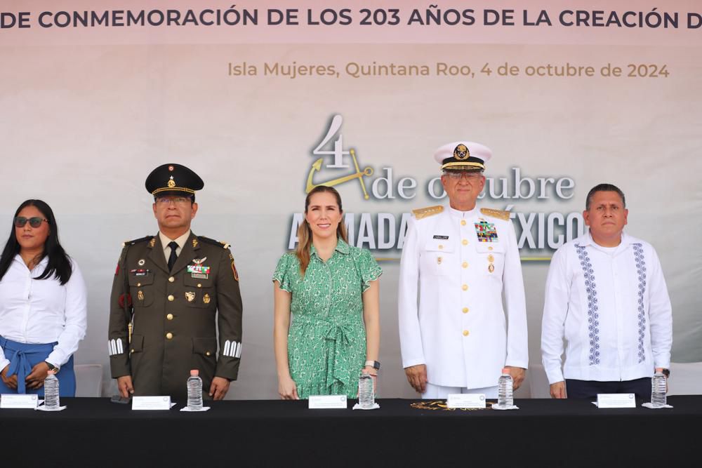 Atenea Gómez - Día de la Armada