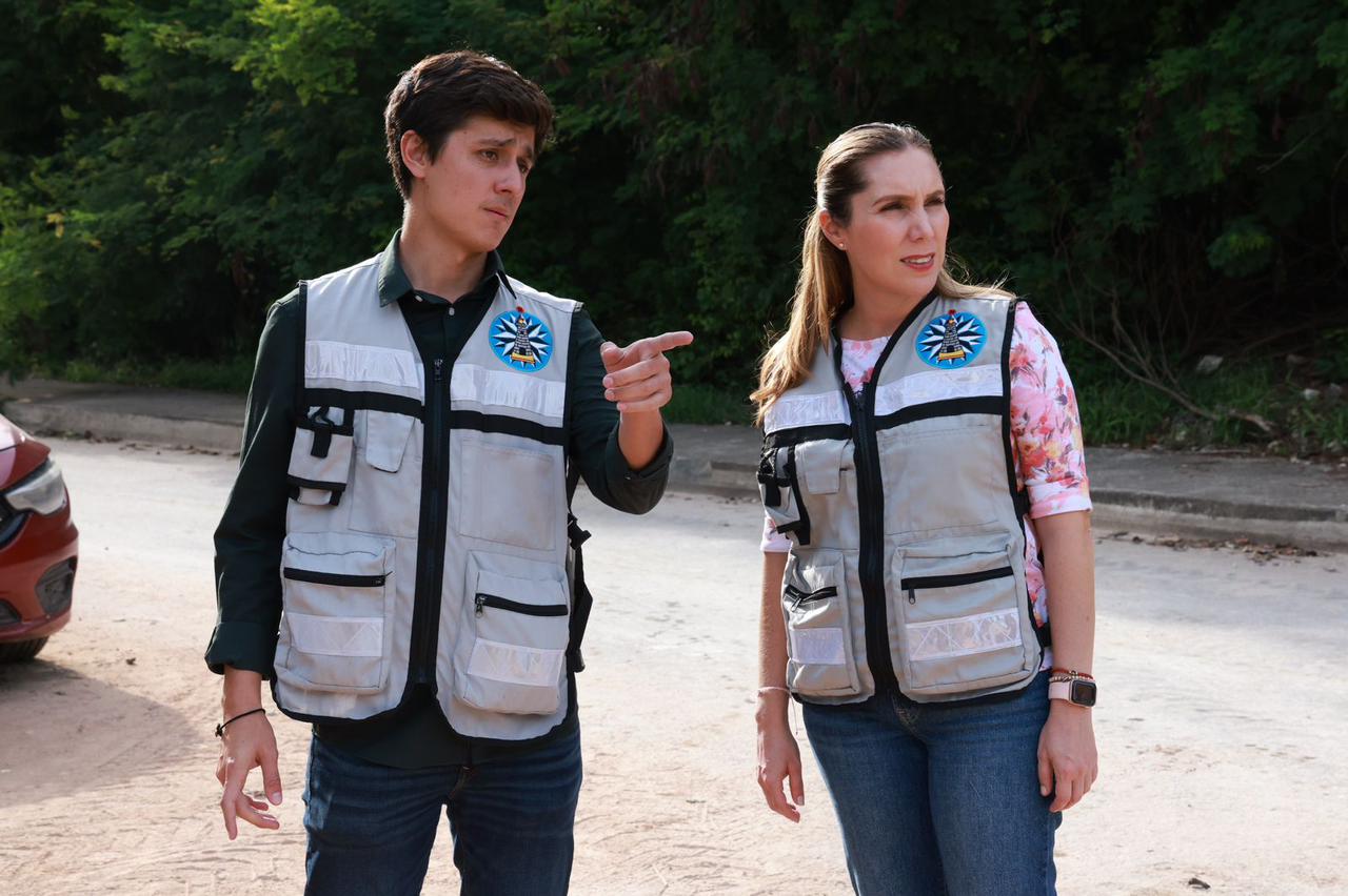 Atenea Gómez supervisa obras