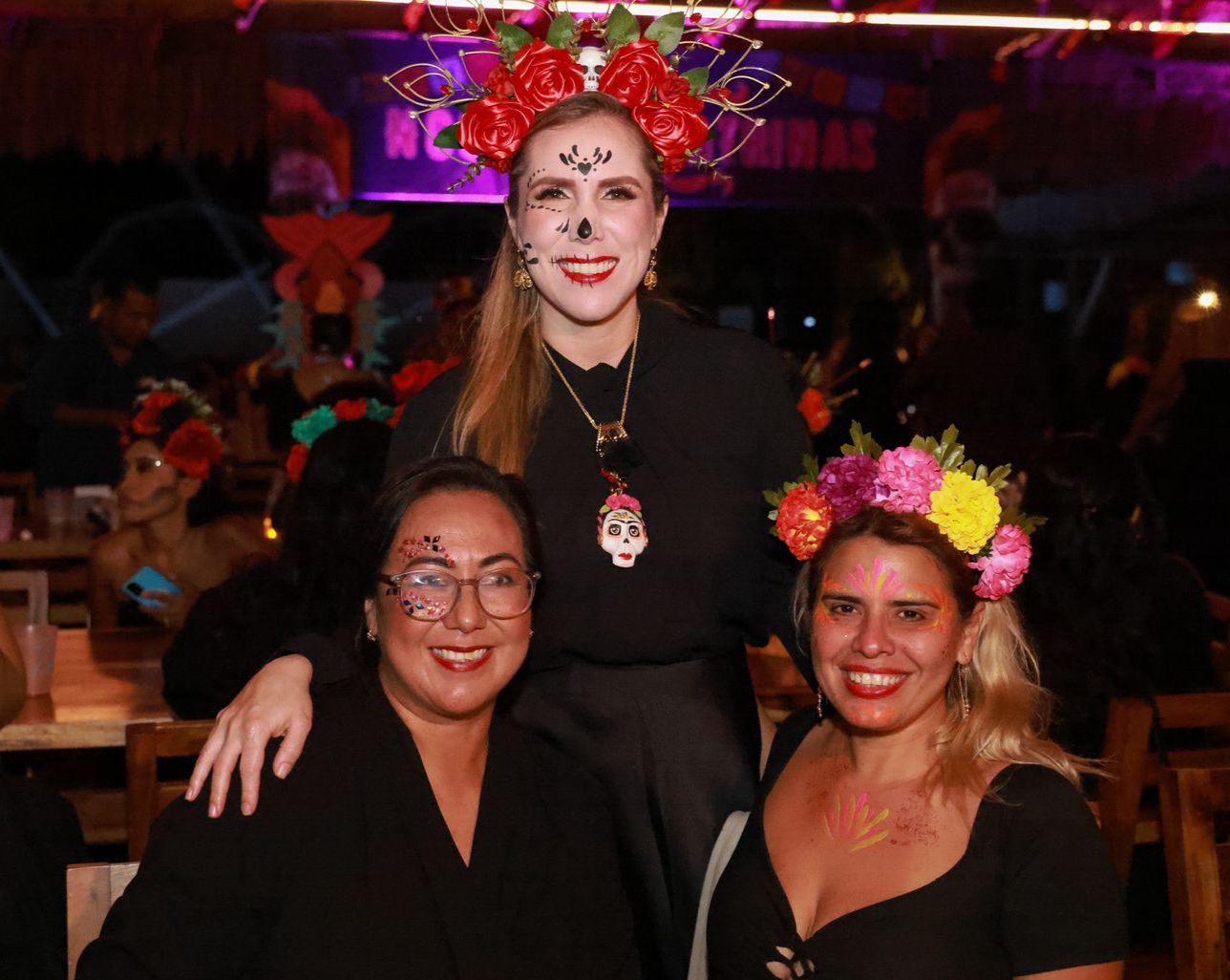 DIF Isla Mujeres realiza Noche de Catrinas