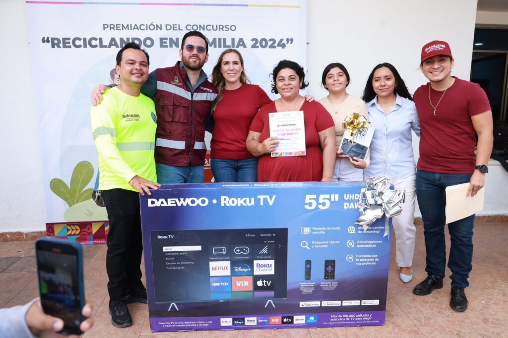 Premian en Isla Mujeres el reciclaje
